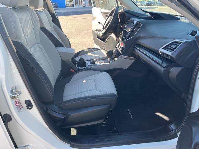 Photo of 2020 Crystal White Pearl Subaru Forester