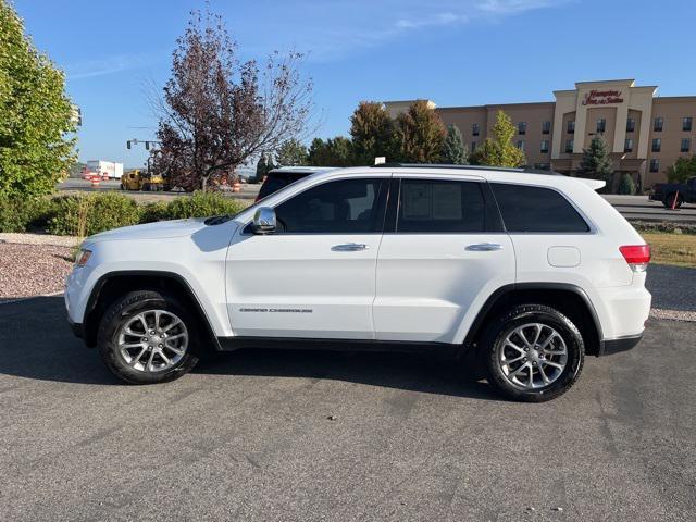 Photo of 2016 Bright White Clearcoat Jeep Grand Cherokee