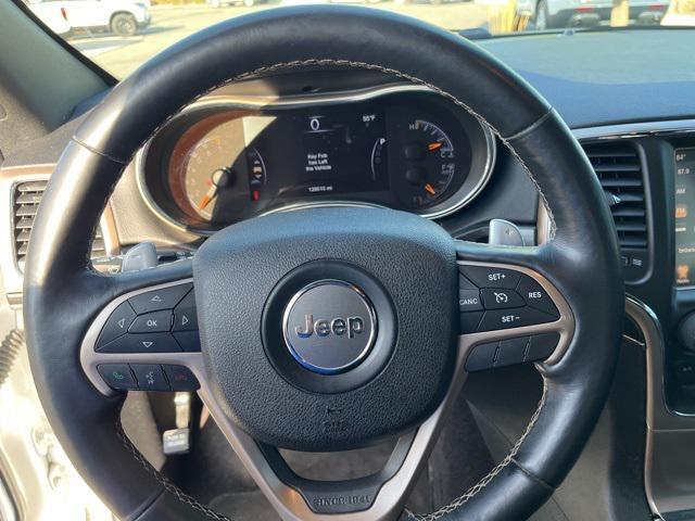 Photo of 2016 Bright White Clearcoat Jeep Grand Cherokee