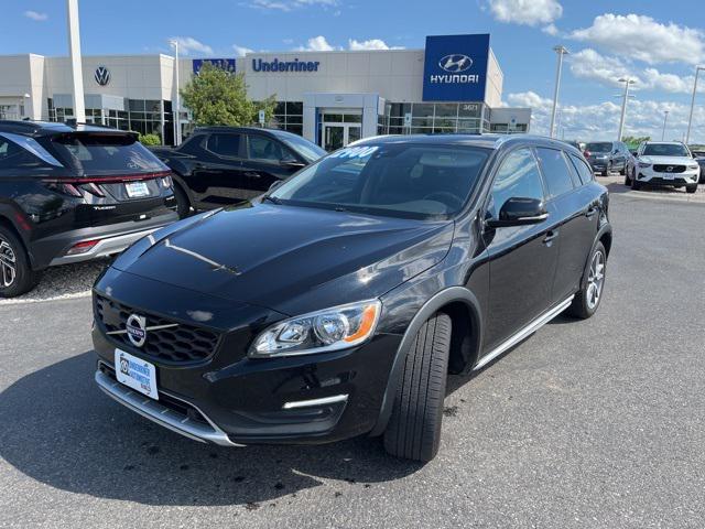 2018 Volvo V60 Cross Country