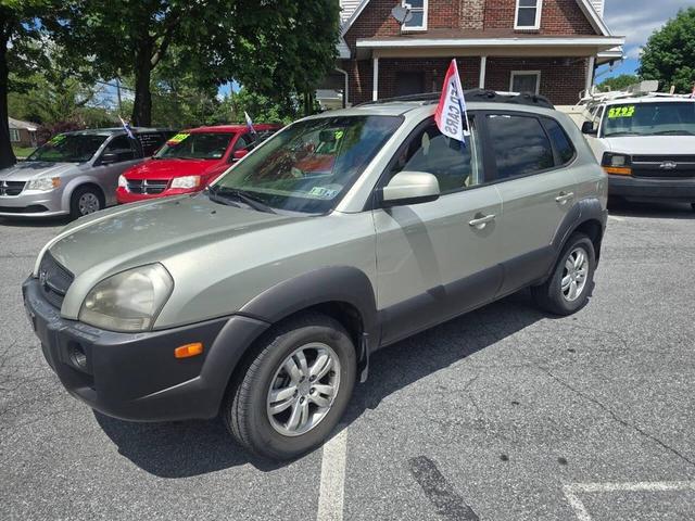 Photo of 2006 Platinum Green Hyundai TUCSON