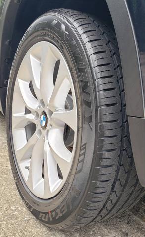 Photo of 2016 Imperial Blue Metallic BMW X5