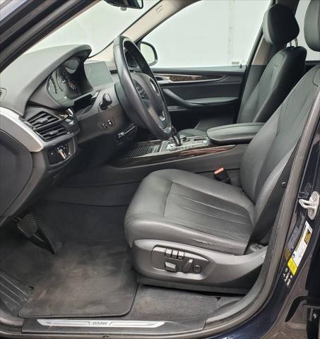 Photo of 2016 Imperial Blue Metallic BMW X5