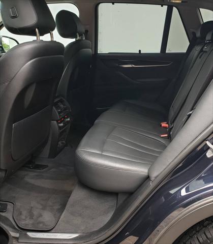 Photo of 2016 Imperial Blue Metallic BMW X5