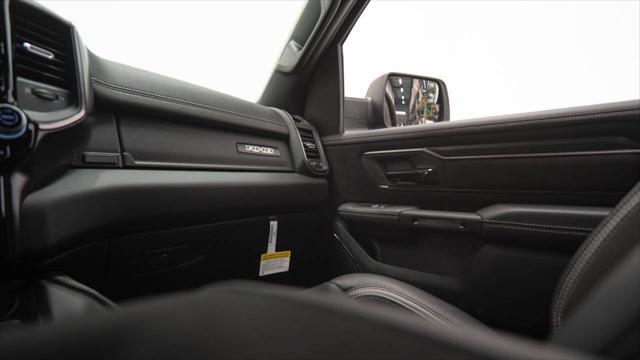Photo of 2025 Bright White Clearcoat RAM 1500