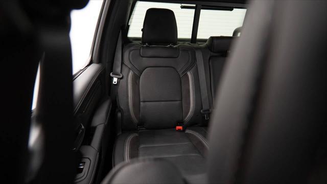 Photo of 2025 Bright White Clearcoat RAM 1500