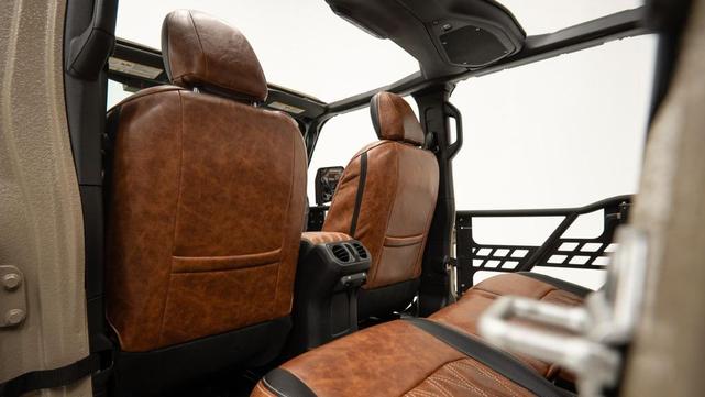 Photo of 2025 Black Clearcoat Jeep Gladiator