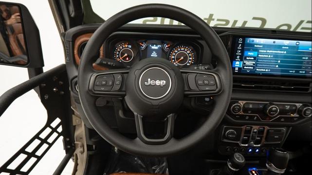 Photo of 2025 Black Clearcoat Jeep Gladiator
