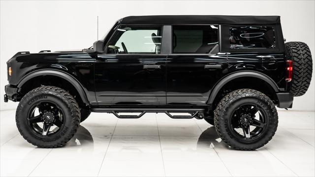 Photo of 2025 Shadow Black Ford Bronco