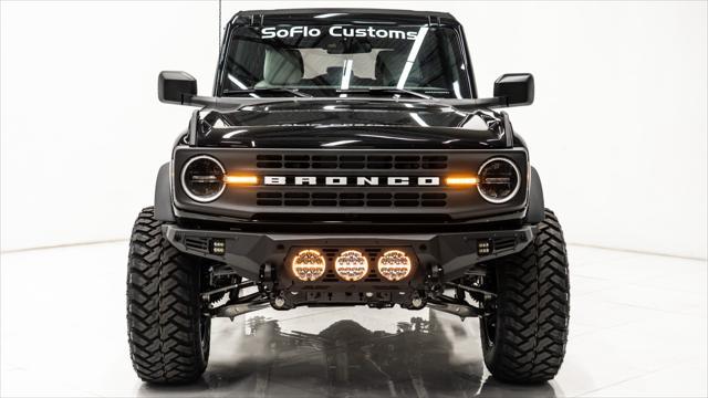 Photo of 2025 Shadow Black Ford Bronco
