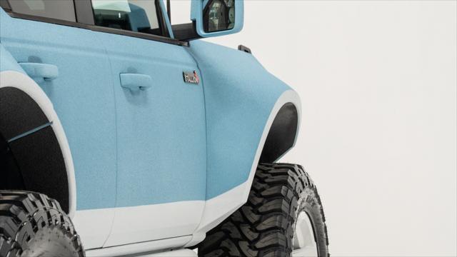 Photo of 2025 Velocity Blue Metallic Ford Bronco