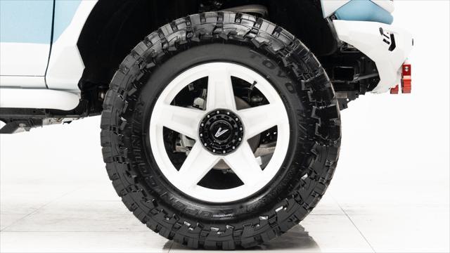 Photo of 2025 Velocity Blue Metallic Ford Bronco