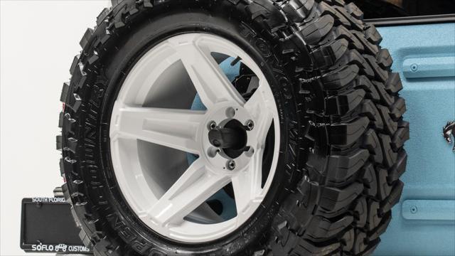 Photo of 2025 Velocity Blue Metallic Ford Bronco