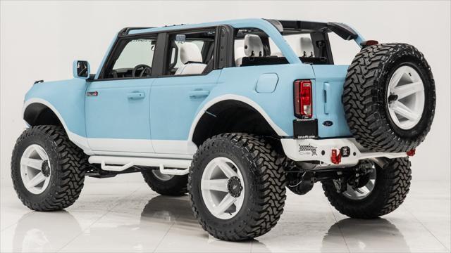 Photo of 2025 Velocity Blue Metallic Ford Bronco