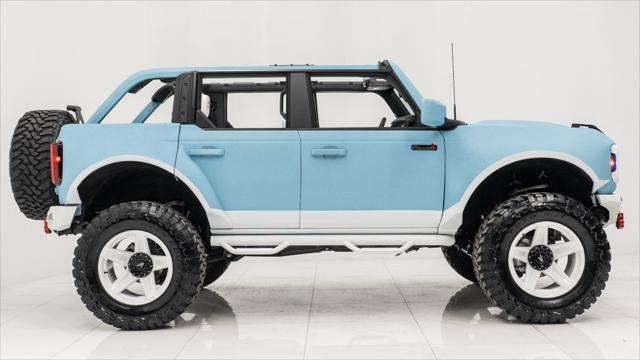 Photo of 2025 Velocity Blue Metallic Ford Bronco