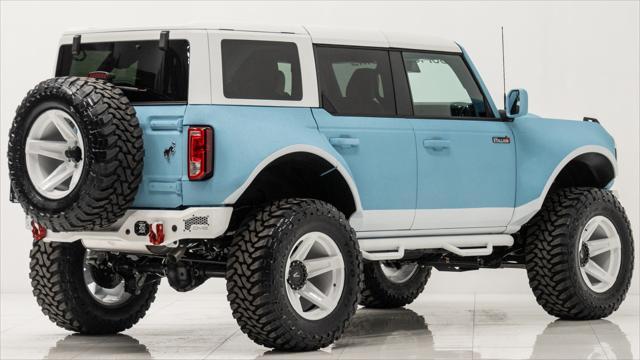 Photo of 2025 Velocity Blue Metallic Ford Bronco