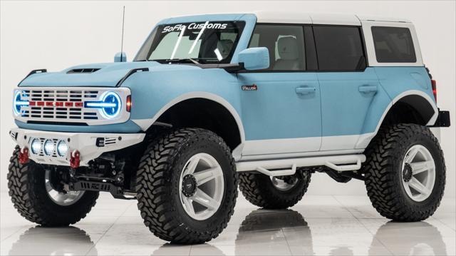 Photo of 2025 Velocity Blue Metallic Ford Bronco