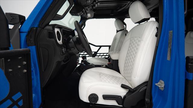 Photo of 2024 Black Jeep Wrangler