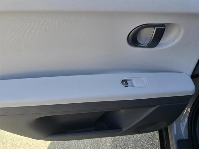 Photo of 2025 Digital Teal Hyundai IONIQ 5