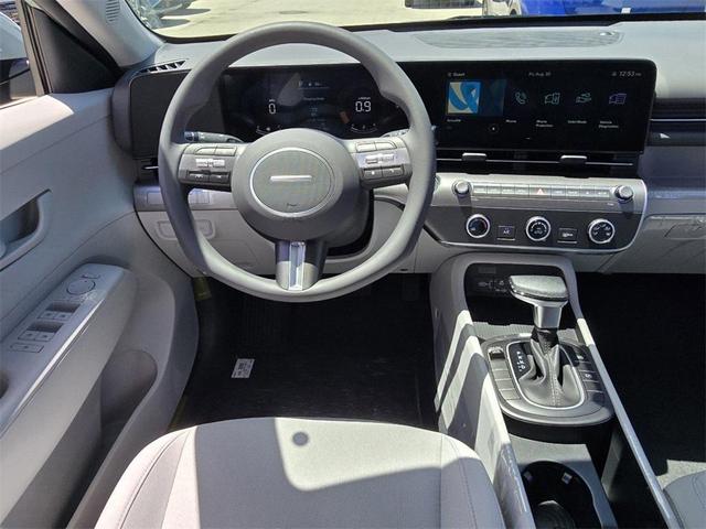 Photo of 2025 Abyss Black Pearl Hyundai KONA