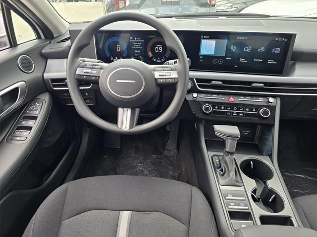 Photo of 2025 Serenity White Hyundai SONATA
