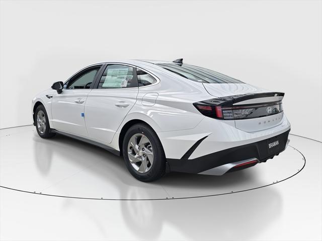 Photo of 2025 Serenity White Hyundai SONATA