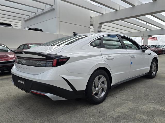 Photo of 2025 Serenity White Hyundai SONATA