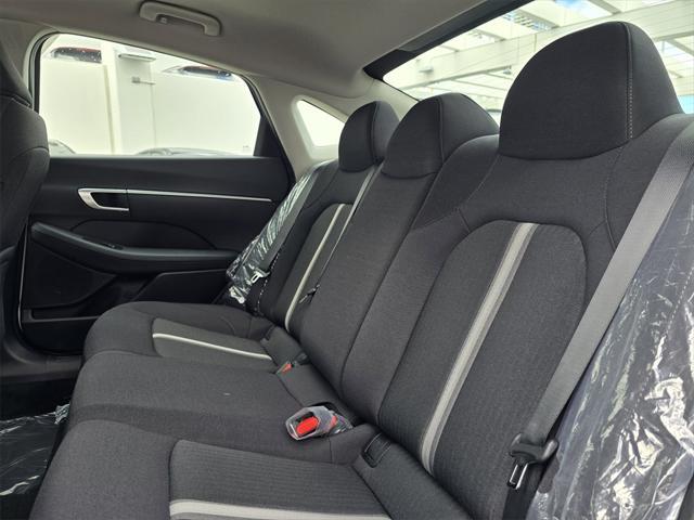 Photo of 2025 Serenity White Hyundai SONATA
