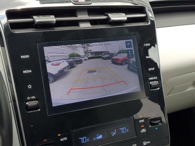 Photo of 2023 Shimmering Silver Hyundai TUCSON
