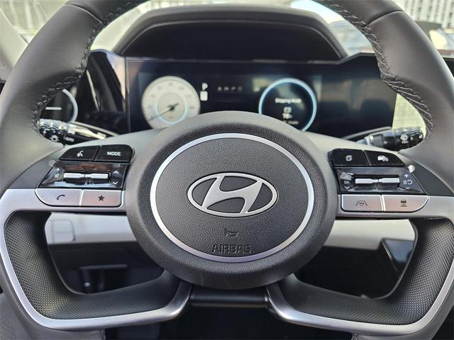 Photo of 2025 Amazon Gray Hyundai ELANTRA