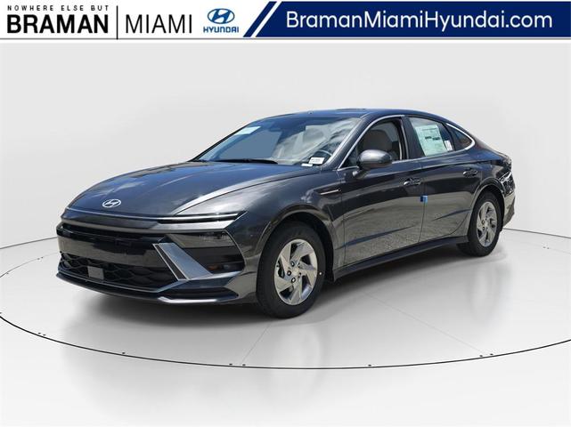 Photo of 2025 Portofino Gray Hyundai SONATA