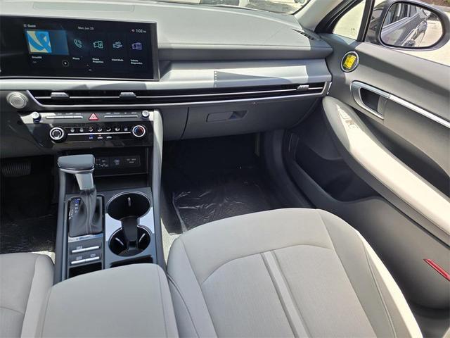 Photo of 2025 Portofino Gray Hyundai SONATA