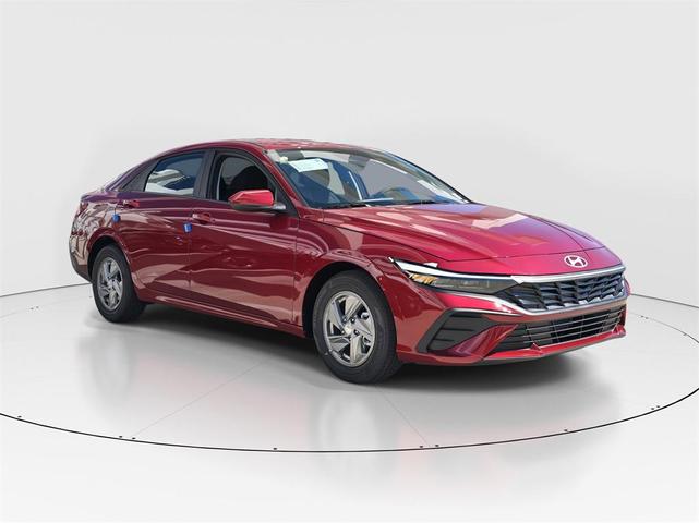 Photo of 2025 Ultimate Red Hyundai ELANTRA