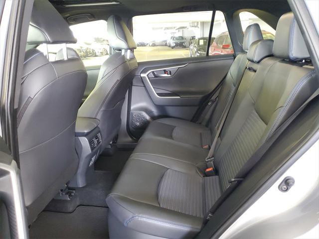 Photo of 2024 Green Toyota RAV4 Hybrid