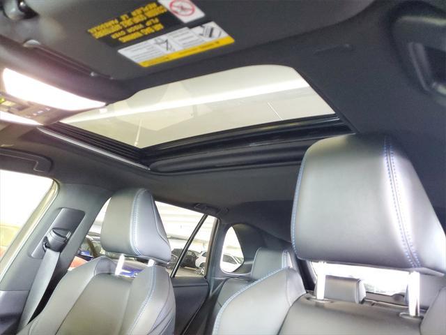 Photo of 2024 Green Toyota RAV4 Hybrid