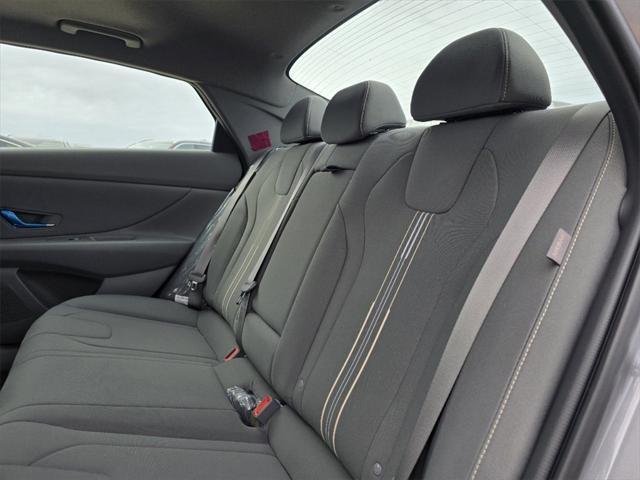 Photo of 2025 Ultimate Red Hyundai ELANTRA
