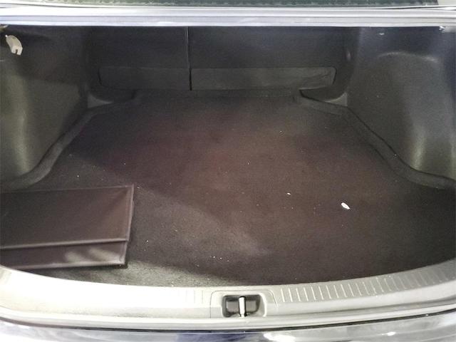 Photo of 2023 Midnight Black Metallic Toyota Corolla