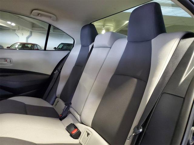 Photo of 2023 Midnight Black Metallic Toyota Corolla