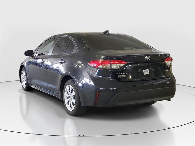 Photo of 2023 Midnight Black Metallic Toyota Corolla