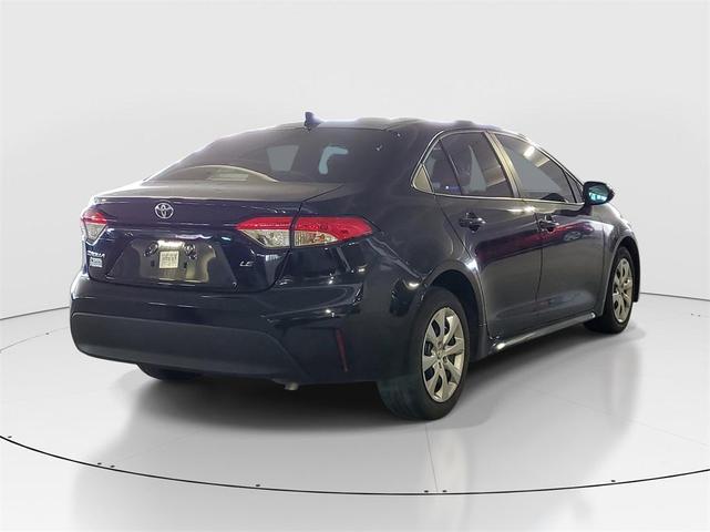 Photo of 2023 Midnight Black Metallic Toyota Corolla