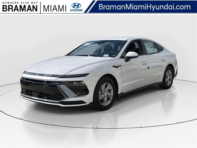 Photo of 2025 Serenity White Hyundai SONATA