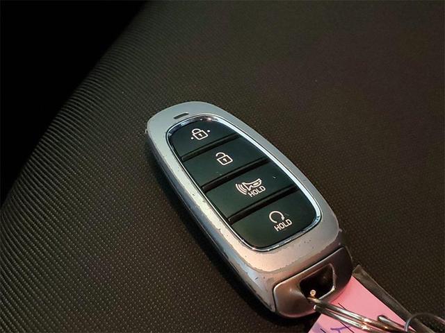 Photo of 2022 Amazon Gray Hyundai TUCSON