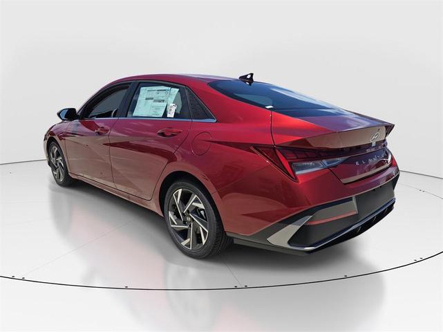 Photo of 2025 Ultimate Red Hyundai ELANTRA