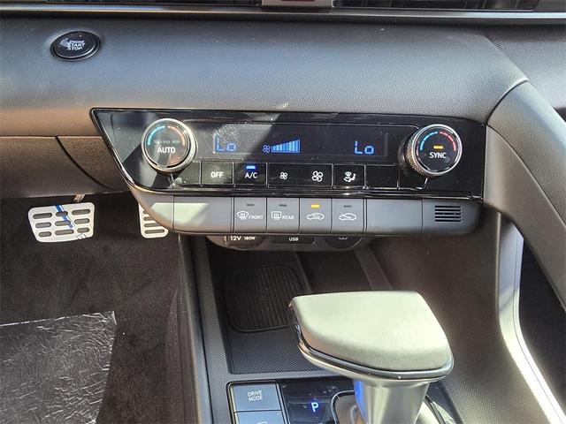 Photo of 2025 Ultimate Red Hyundai ELANTRA