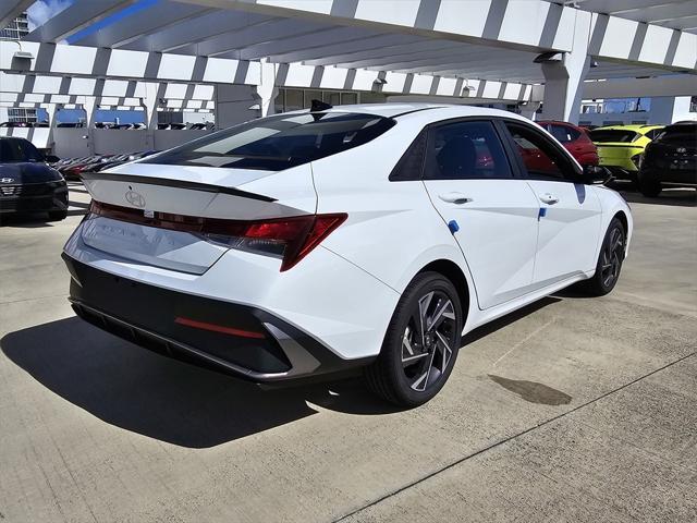 Photo of 2025 Serenity White Hyundai ELANTRA