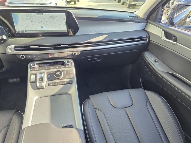 Photo of 2024 Abyss Black Pearl Hyundai PALISADE