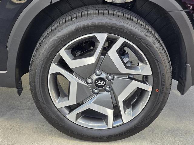 Photo of 2024 Abyss Black Pearl Hyundai PALISADE