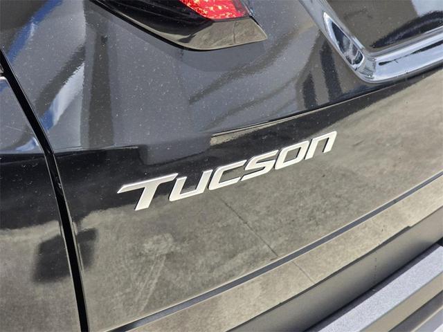 Photo of 2025 Phantom Black Hyundai TUCSON