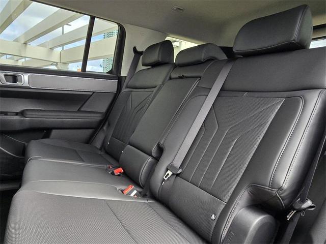 Photo of 2025 Terracotta Orange Hyundai SANTA FE