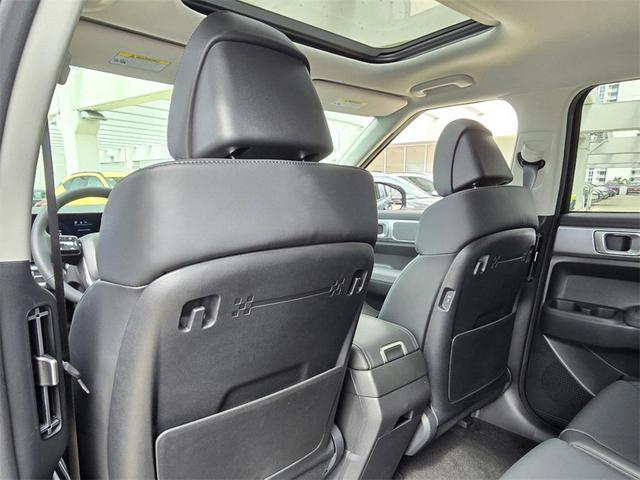 Photo of 2025 Terracotta Orange Hyundai SANTA FE